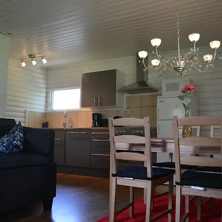 Svinoe Seaside Holiday home
